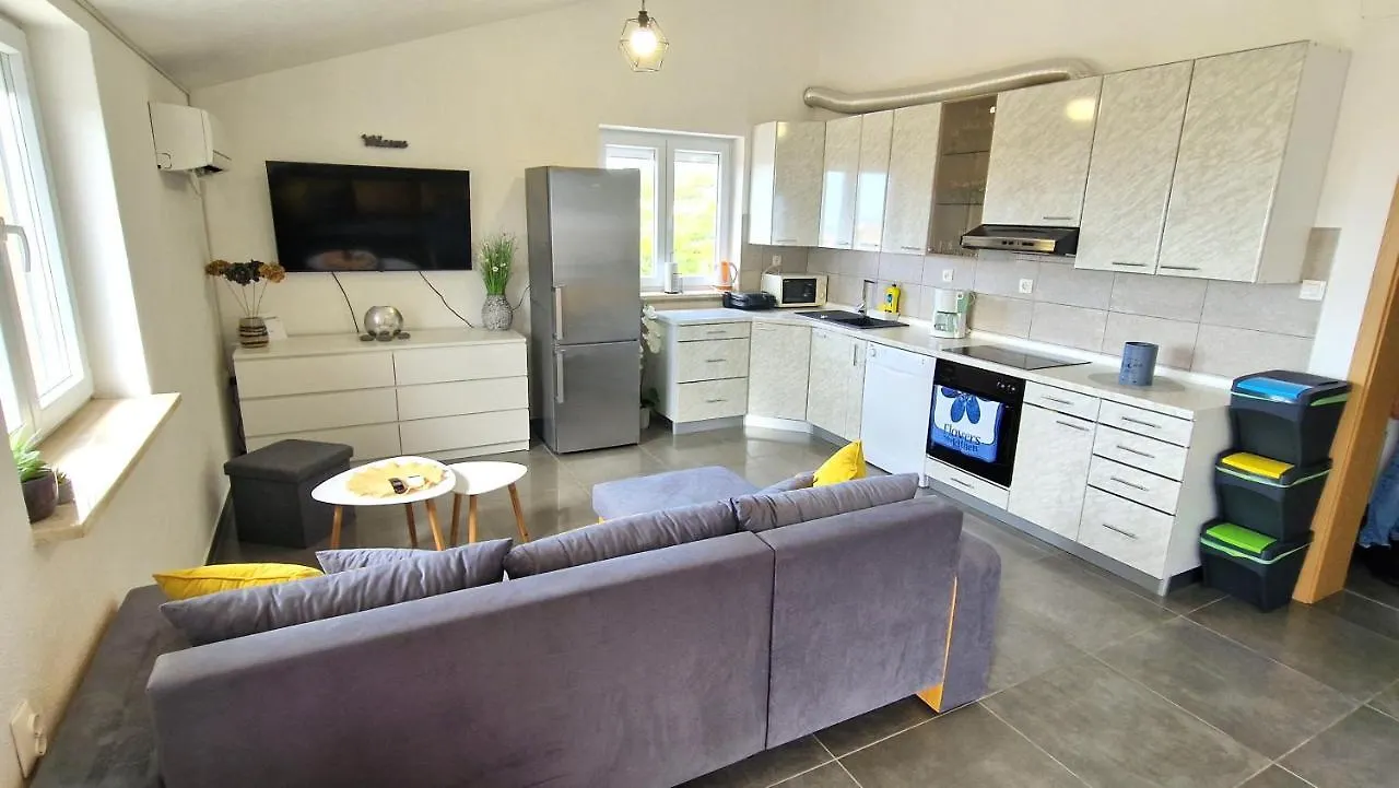 Apartment Goran Krk Town