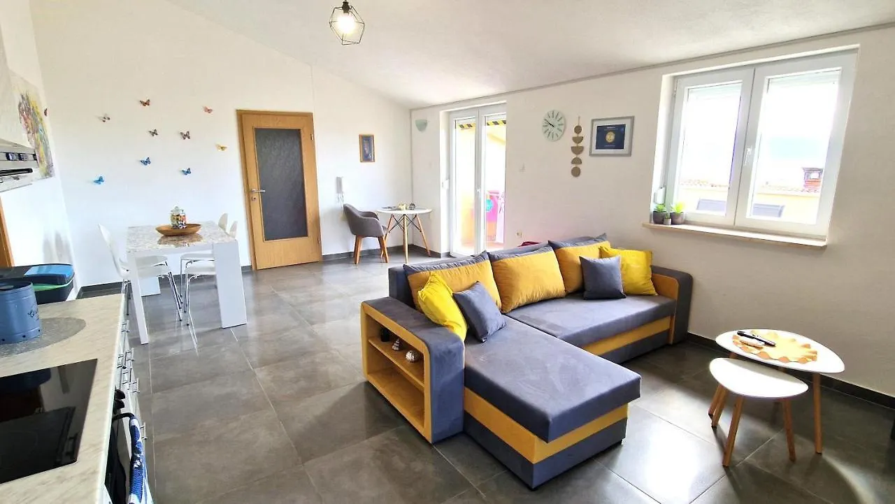 Apartment Goran Krk Town