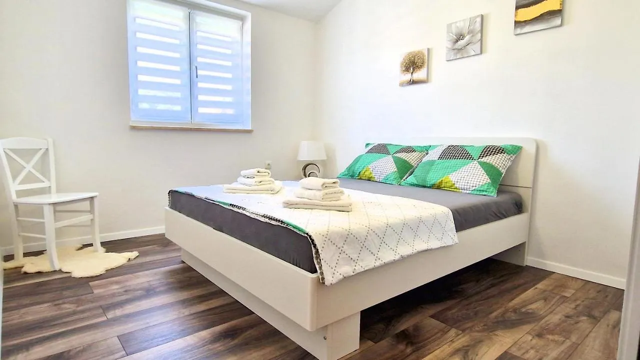 Apartment Goran Krk Town